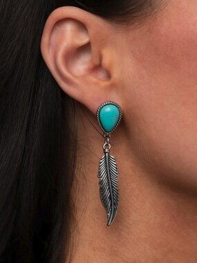 Paparazzi Jewelry Accessories - Totally Tran-QUILL - Blue Earrings - Vintage